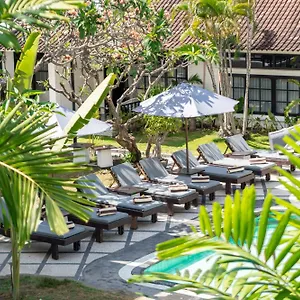 https://casa-wina-kuta.ubudhotelsnow.com